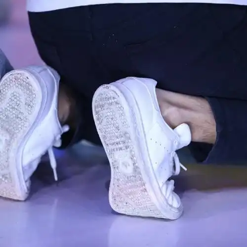 跟腱清晰,踝骨立体～这就是脚踝修容模板吧#肖战