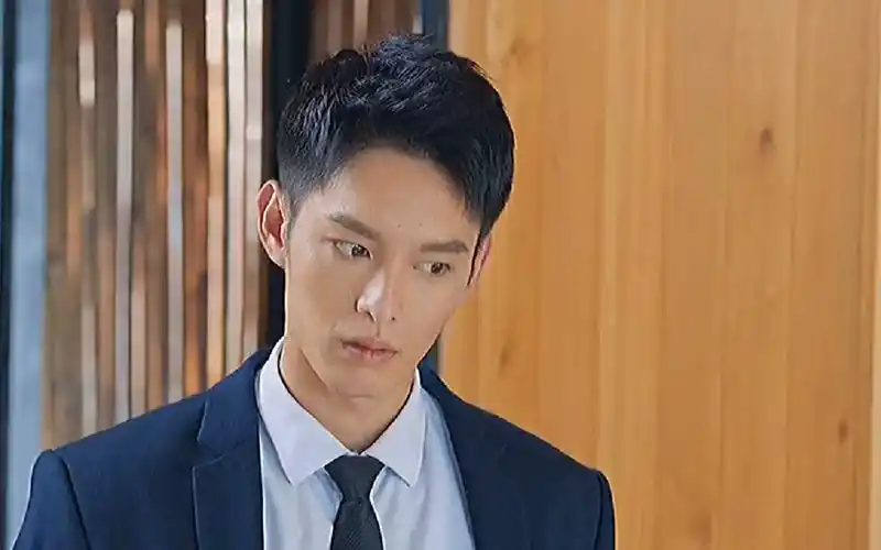 他在逆光中告白阮念初被挟持厉腾机制营救