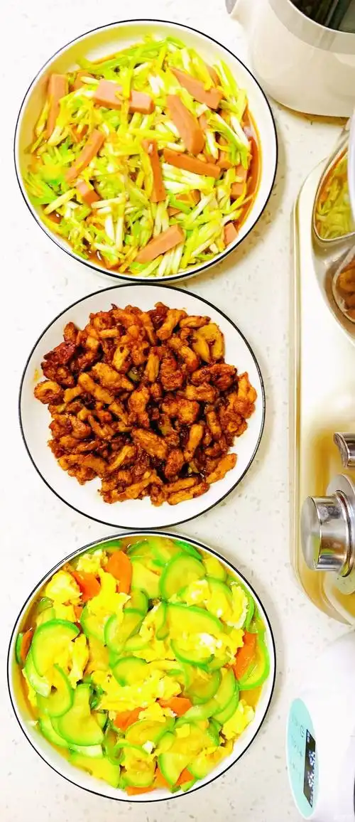 热搜冲顶朋友圈的美食达人