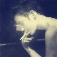 抽烟男生头像图片,男生头像图片