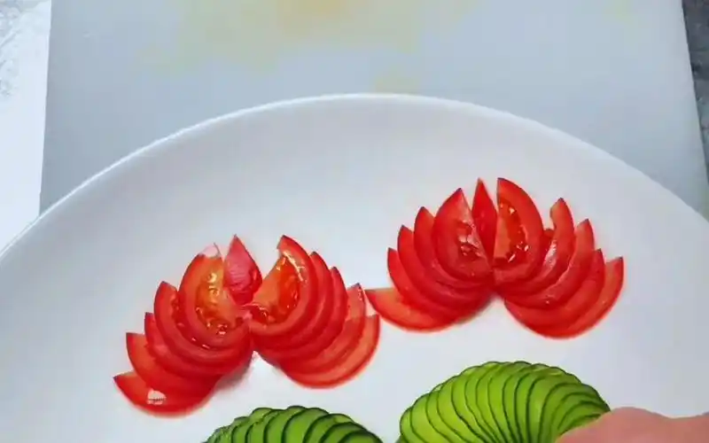 创意漂亮盘饰简单易学!摆盘技巧创意盘饰果蔬,拼图蔬菜花样.