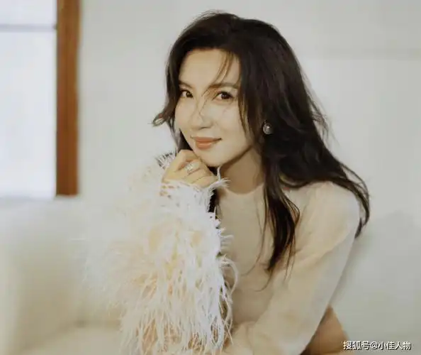 45岁陈好近况曝光:巅峰时隐婚,嫁豪门连生3子,如今已成老师_角色_家庭