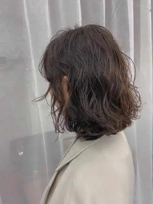 年底必做的事烫头你烫了吗