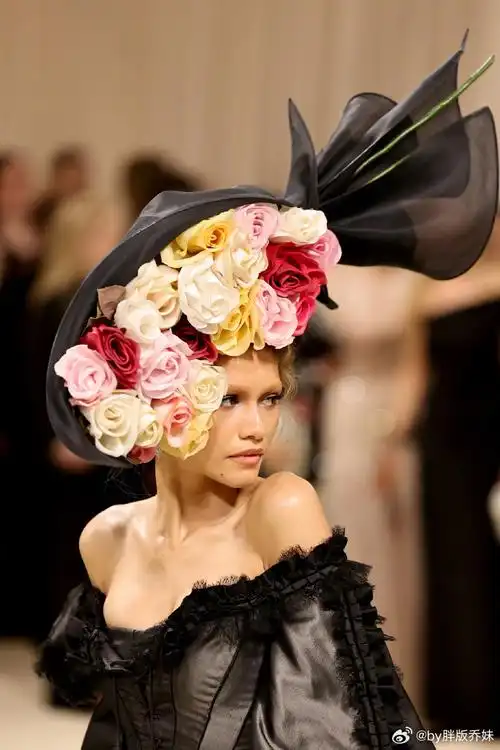 metgala红毯#时尚圈奥斯卡盛大启幕 巨星,名流和超模齐聚    赞姐两