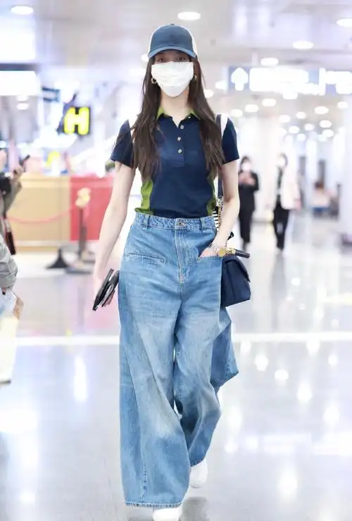 春季运动风女孩穿搭##女明星的机场look##宋妍霏的穿搭##章若楠私服