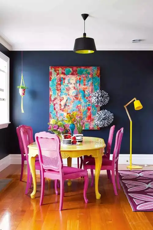 81平小户型混搭风格婚房装修 明亮艳丽的色彩搭配