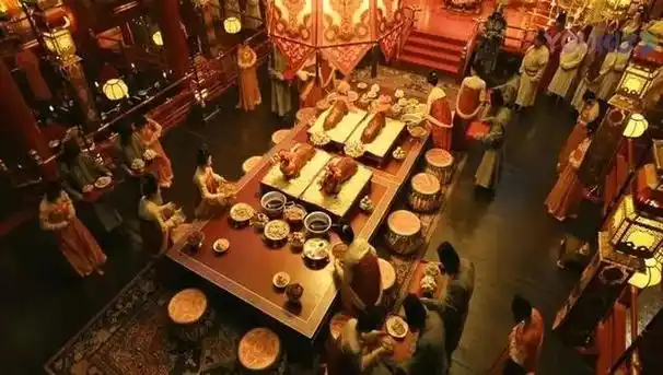 对古代考中科举,即将入仕的士子而言,这一点更加适用.