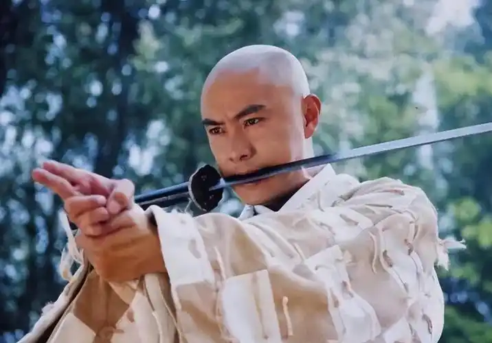 郭襄的一生,与3个男人都有过因缘际遇,但她最后却看破红尘