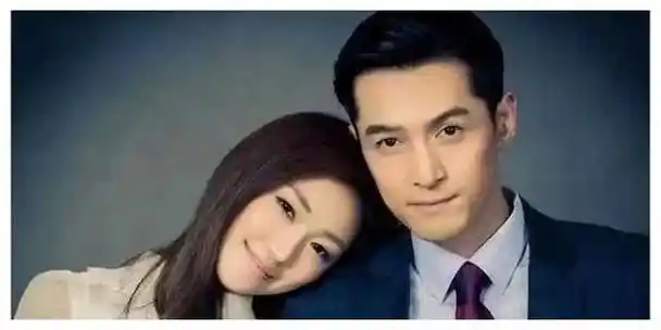 胡歌:真实生活与妻子甜蜜浪漫,荧幕下的接地气!_家庭_黄曦宁_责任心