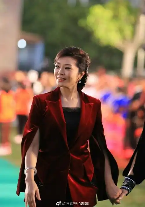 群星荟萃于此,斯琴高娃,王姬,朱讯,张国强,牛莉,李丹阳,翁虹