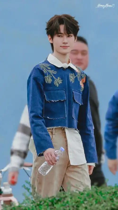 张真源奔跑吧##奔跑吧生态篇今晚开播