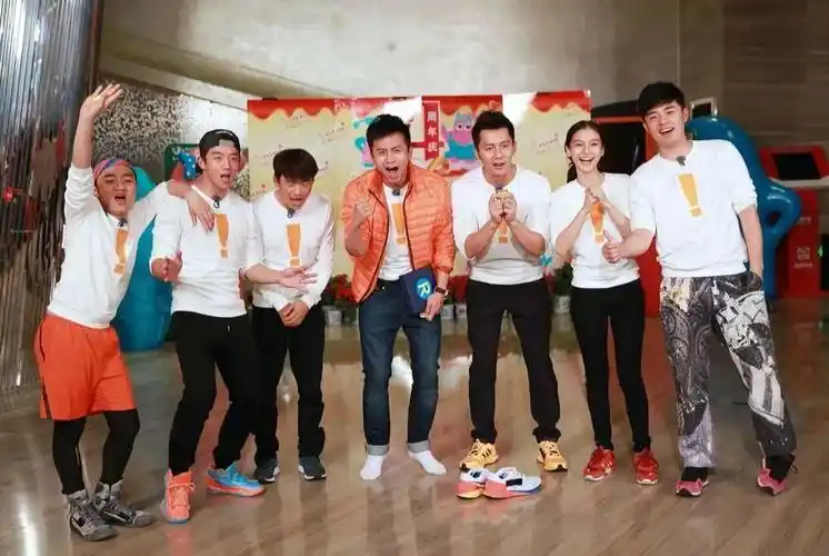 奔跑吧9官宣定档郭麒麟退出两位老成员回归担任常驻