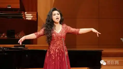 陈冠馥独唱音乐会暨戴玉强音乐鉴赏