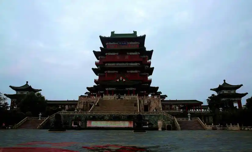 无限风光在险峰--江西省九江市庐山(世界文化遗产)