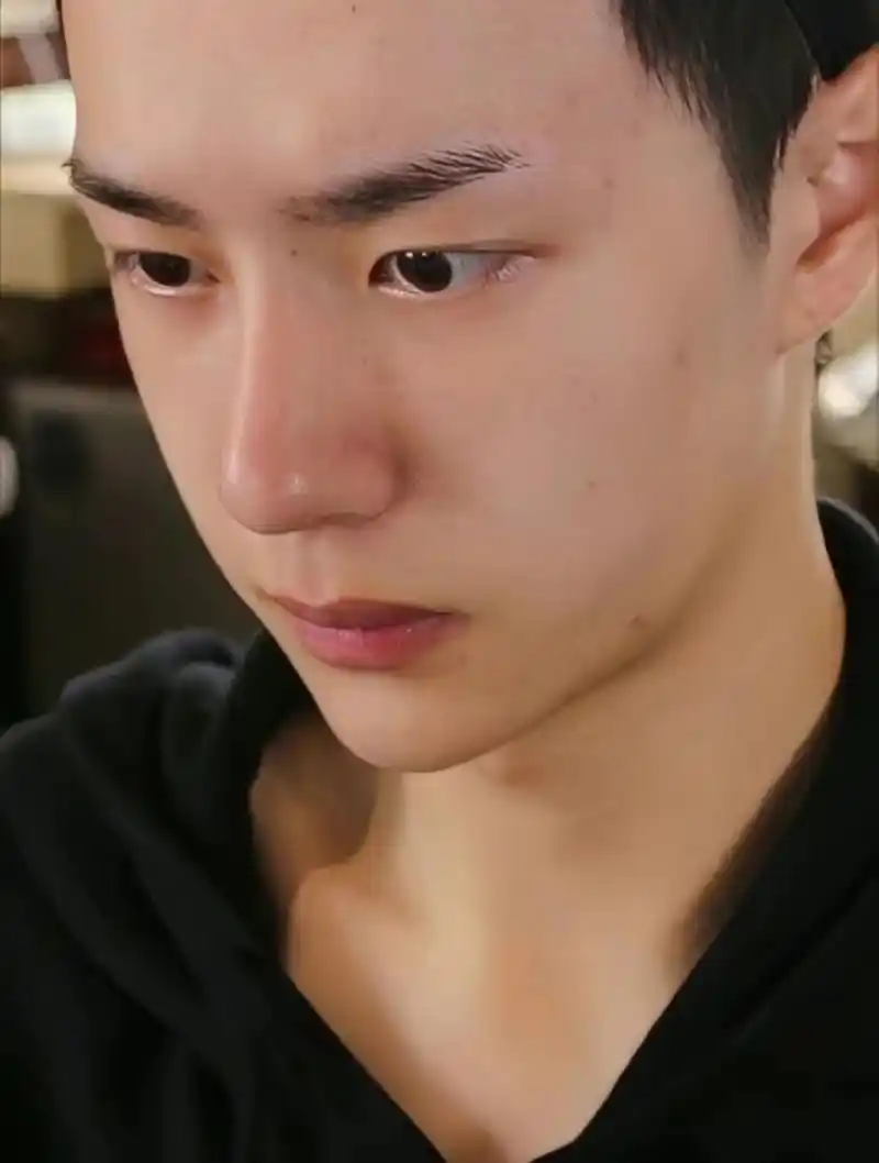 王一博# 素颜王一博又是谁的欲罢不能07