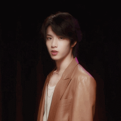 刘耀文gucci大秀造型太绝了!