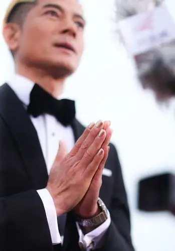 男人染指甲这件事让郭富城给干了