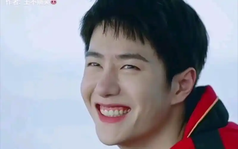 这期王一博笑容真的甜!"天天兄弟"感情真的好!