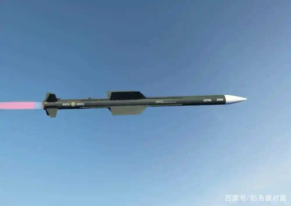 中国高超音速导弹用上红外制导,可攻击千公里之外飞机