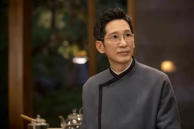 p>王劲松,1967年11月15日出生于江苏省无锡市,中国内地男演员,南京市