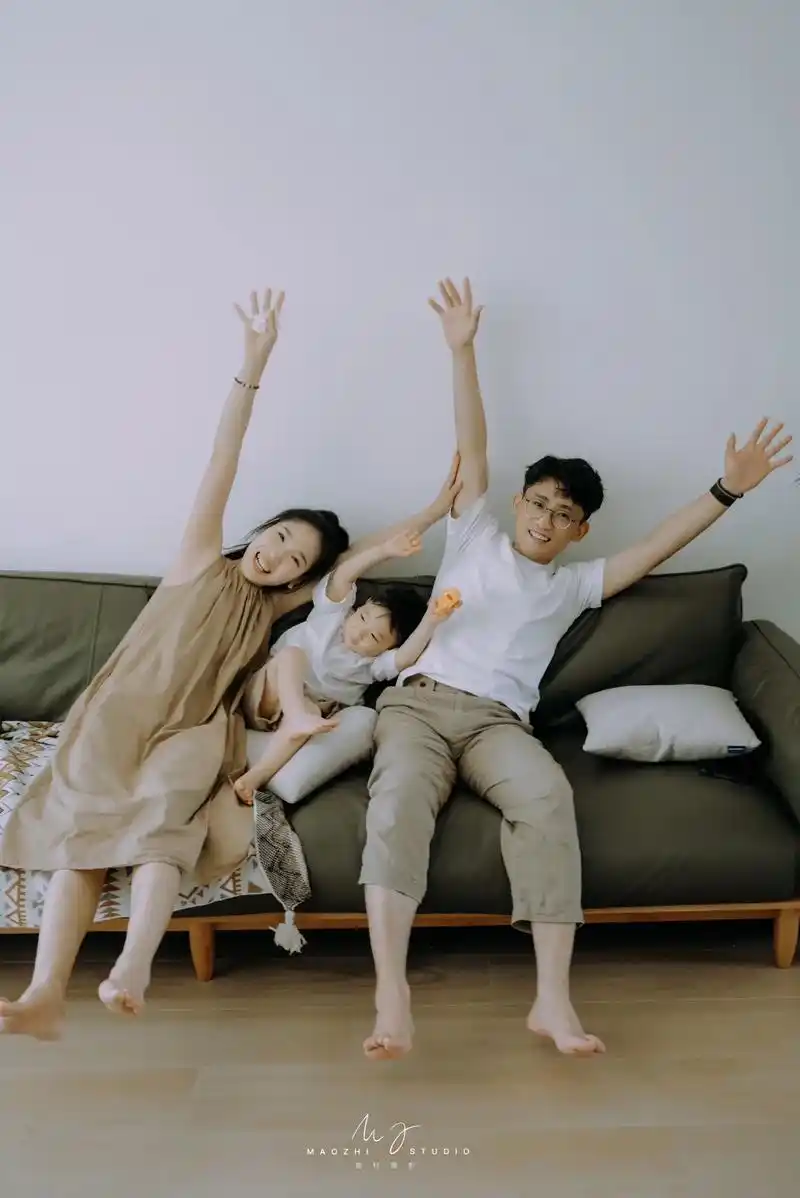 亲子照.#一家三口 #亲子照 #我的小男孩 #运城跟拍  孩 - 抖音