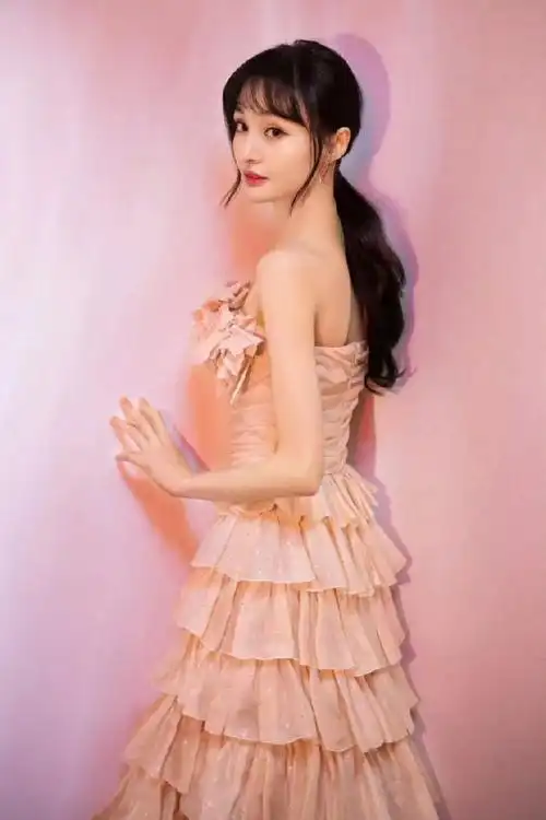 郑爽绝密者电视剧一出品方注销##佟大为妻子关悦实控传媒公司注销