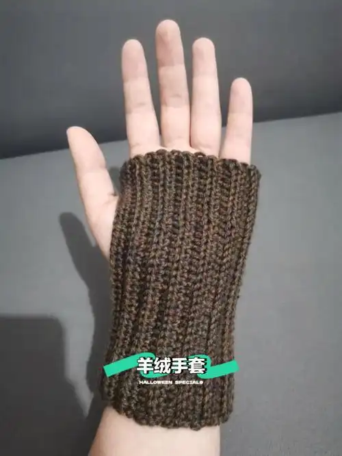 有点粗糙但真的超级简单,不用动脑的钩针手套7415第一步:三股线