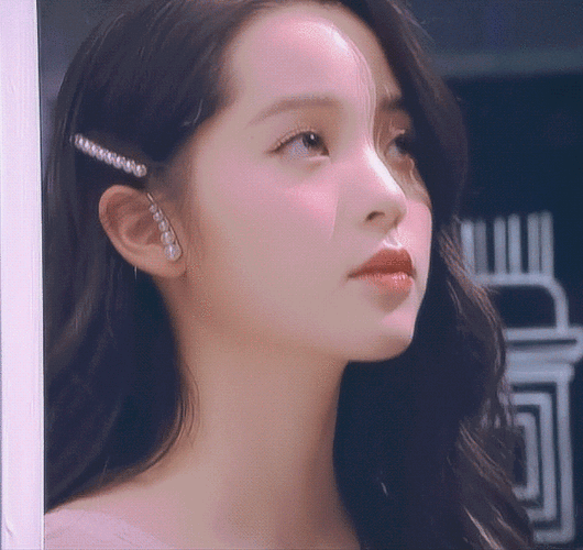 vlog女王欧阳娜娜教你如何使出美人计