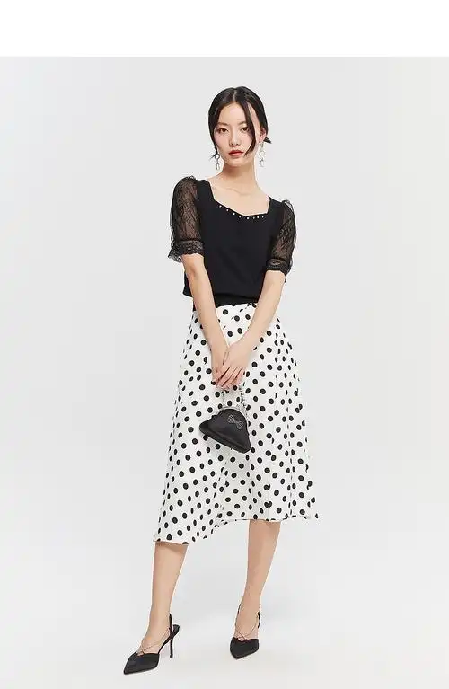 红袖波点半身裙夏季2022新款女装闪钻腰头印花长裙商场同款白底黑点