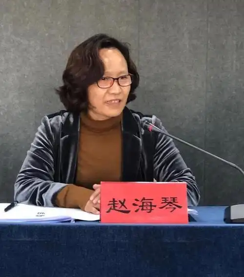 「妇联执委」亮身份 述作为 激活力