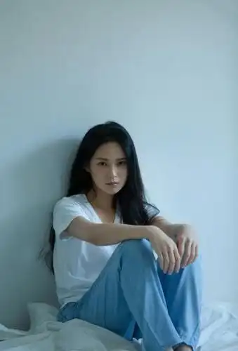 孙安可清冷文艺写真图片16