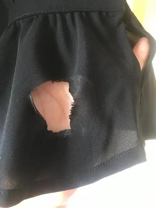 新买的衣服熨破了个洞,有补救吗