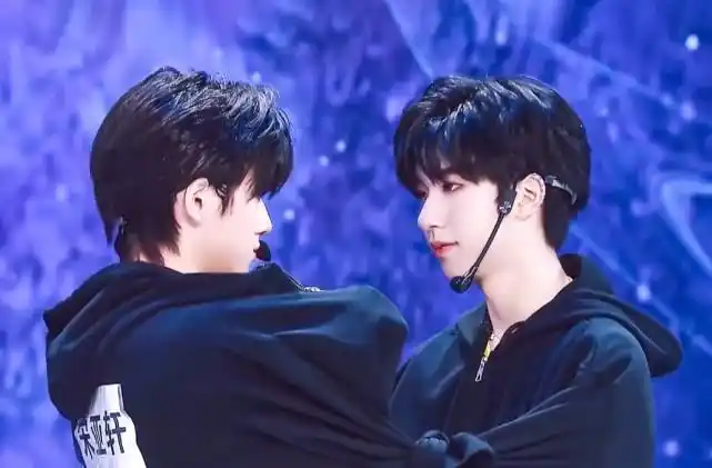 宋亚轩贺峻霖 头像 壁纸【轩霖】