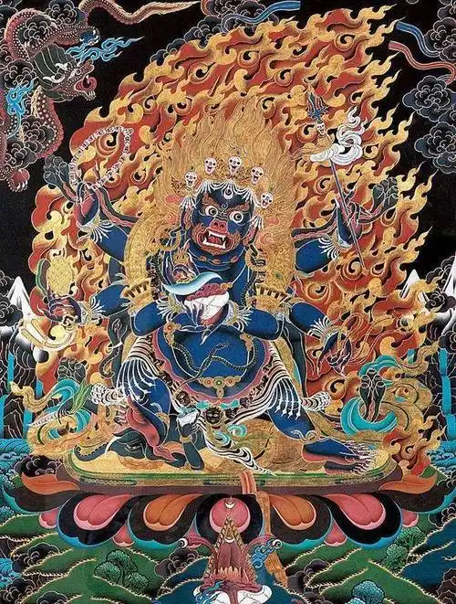 佛家慈悲为怀,为何很多寺庙的佛像凶神恶煞?怎么解释这种矛盾?