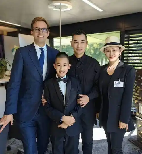 赵文卓:热衷于出国留学,继长女之后又把9岁的儿子送到瑞士读书_赵子龙