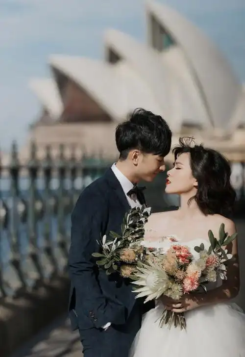 快男左立大婚华晨宇数红包表情绝了,快男左立婚礼现场细节曝光