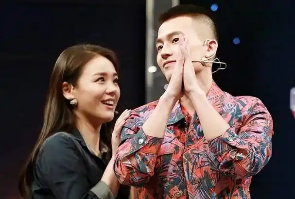 前男友欧豪变化不大,她却像是换个人_张哲轩_结果_女友