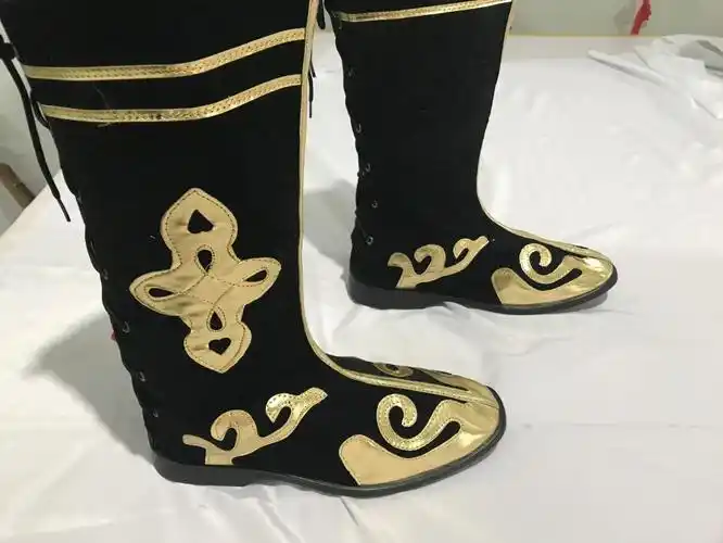 藏族演出舞蹈靴子少数民族蒙古靴子男女舞蹈鞋马靴走秀打鼓鞋 大头饰