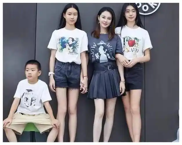 马天宇家庭照曝光女儿身高惊人网友惊叹家族优质基因