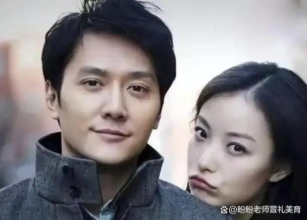 冯绍峰离婚后首次谈儿子眼眶红润几欲痛哭言语中满是想要复婚