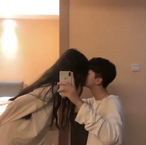 情侣网名和情侣头像:快来甜美双排