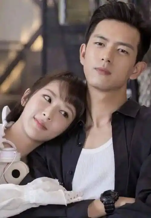 汪小菲大s,杨紫李现,张颂文,王一博,周冬雨,猴系小生和富婆_cp_饼例