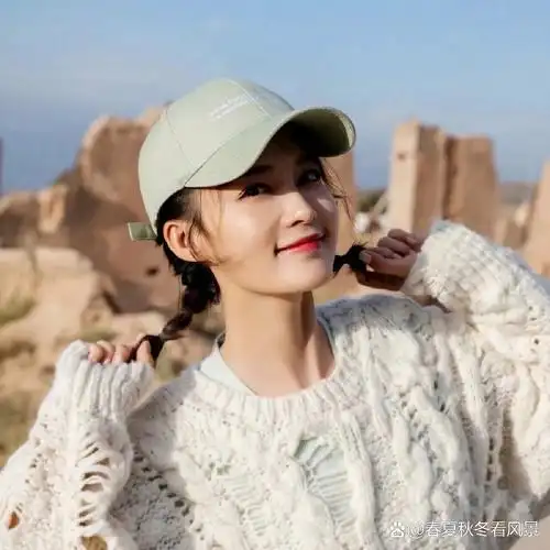 78李沁 头像分享78 李沁笑起来也太好看了吧!