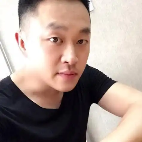 30-40岁男子头像