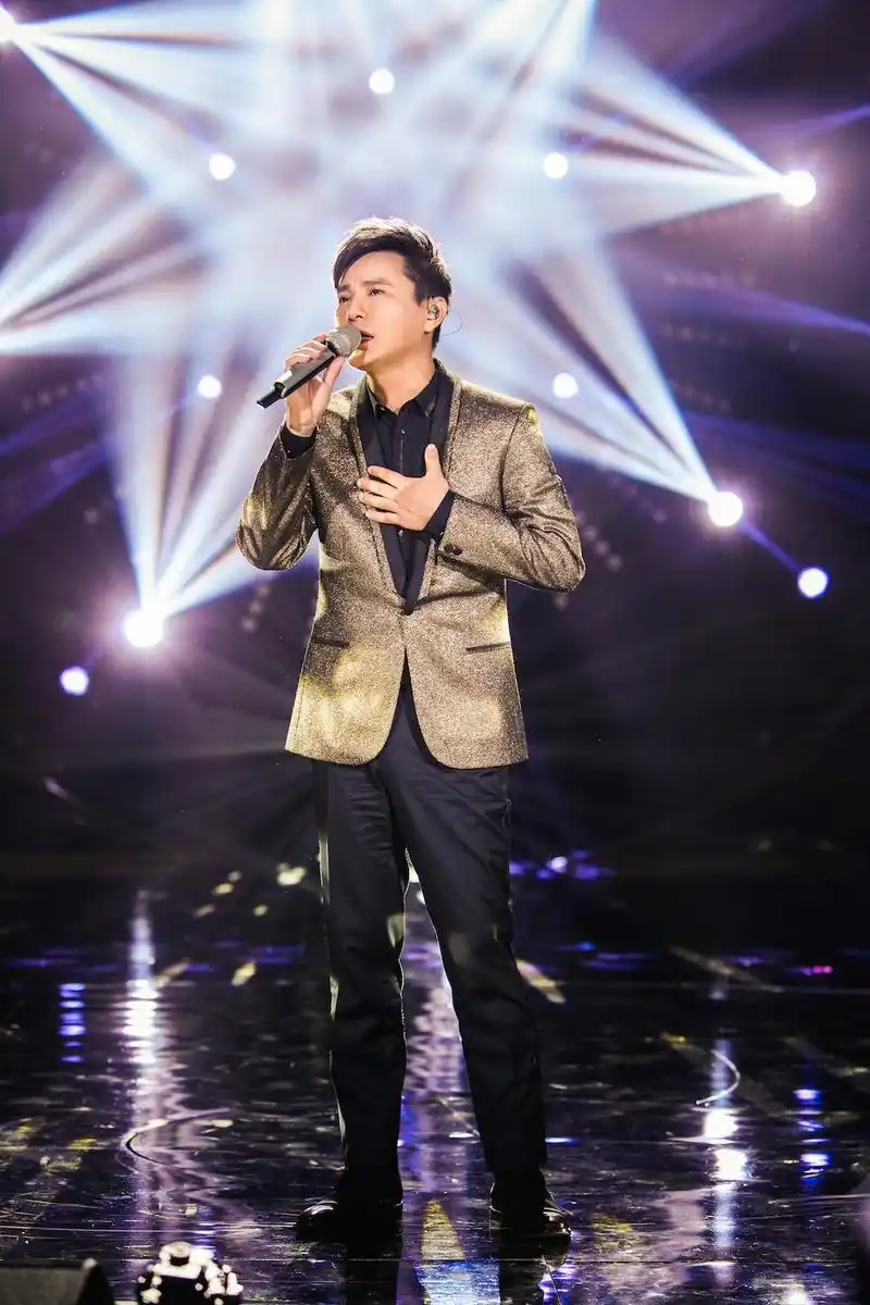 张信哲花百万救助流浪动物对养宠物有独到见解