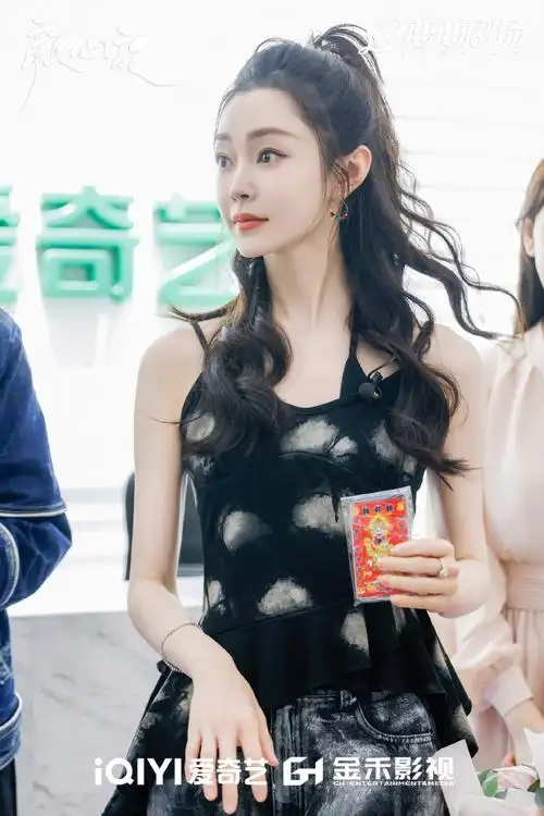 江心白@罗云熙leo颜南星@宋轶songyi江桫椤@陈瑶sebrina柳若骞@古子成