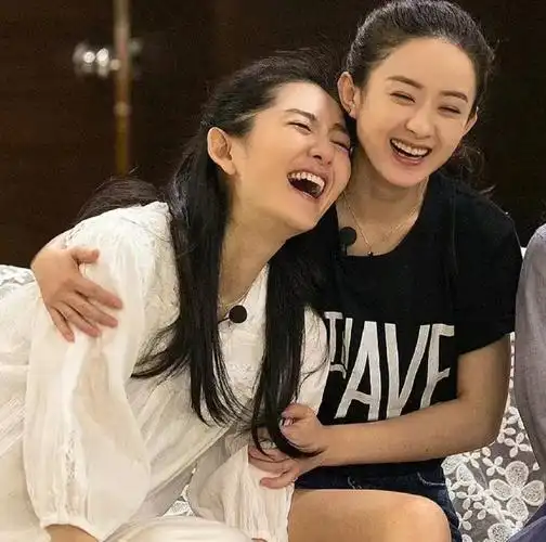 赵丽颖谢娜即将同框录制萌探3