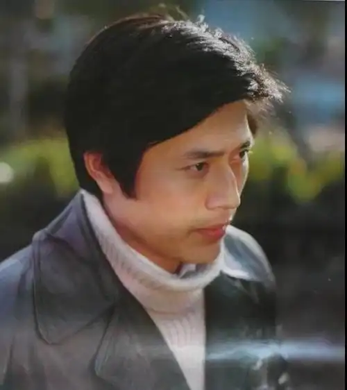 50张七八十年代男演员照片值得收藏不看名字你认出多少