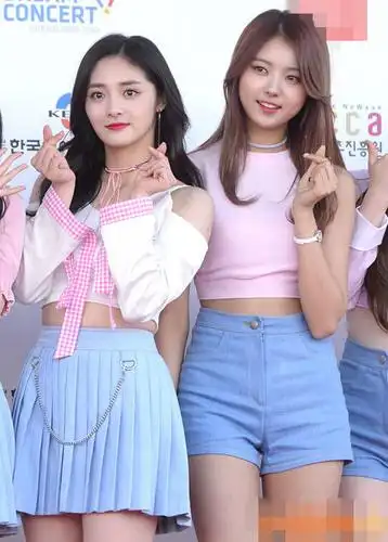 exo宇宙少女twice齐亮相"2017梦想演唱会"红毯 程潇周洁琼同台比美