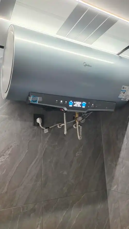 美的电热水器怎么样 外观好看.是我喜欢的.家里三口..._什么值得买